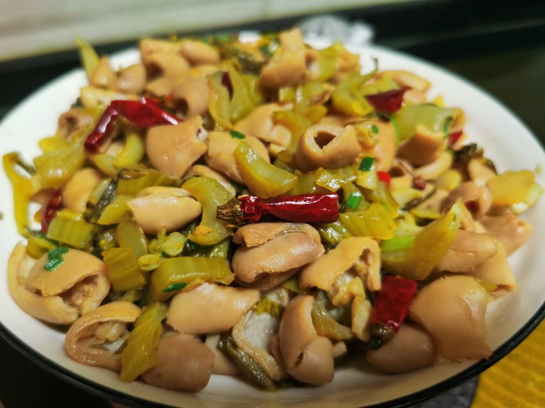 酸菜炒大肠