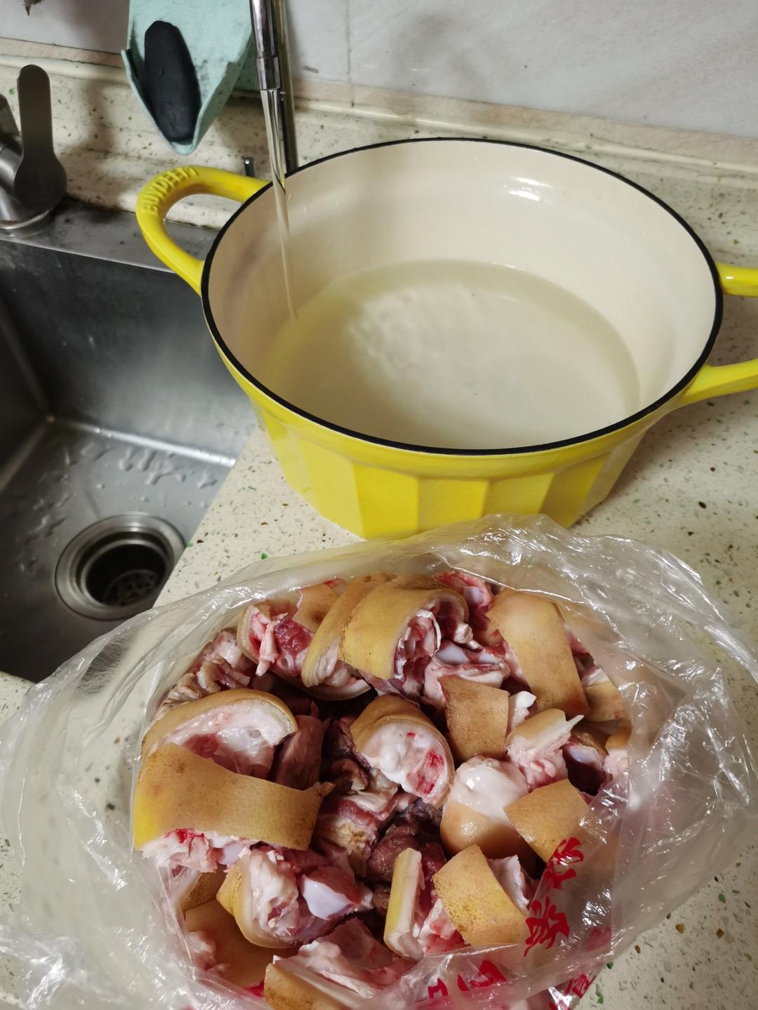 红烧猪蹄【3月北鼎电磁炉食谱】