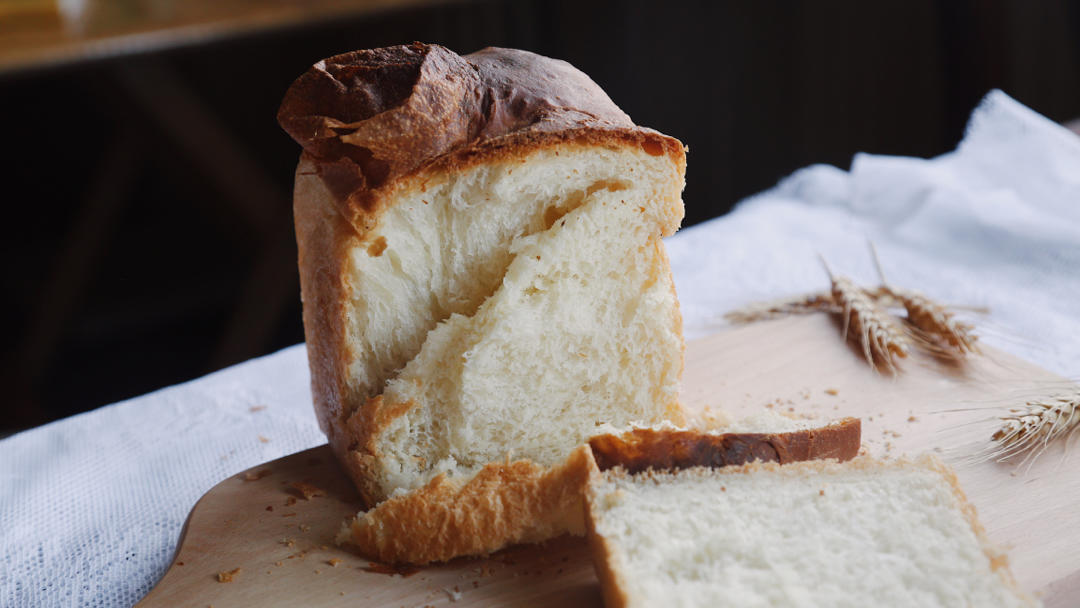 基础吐司的数据分析（新手揉手套膜）