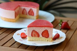 草莓酸奶慕斯蛋糕 Erdbeer-Joghurt-Torte的做法 步骤22