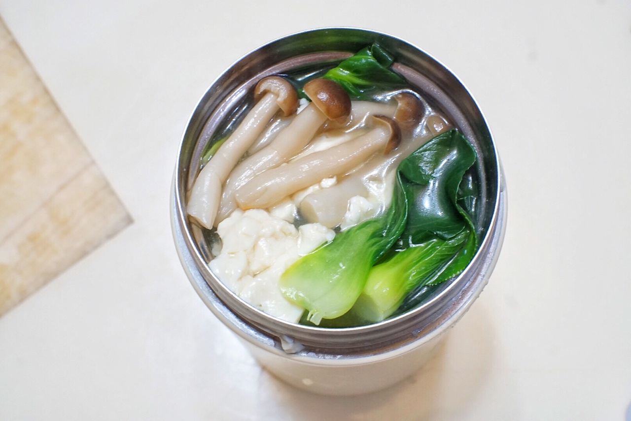 豆皮青菜味增汤