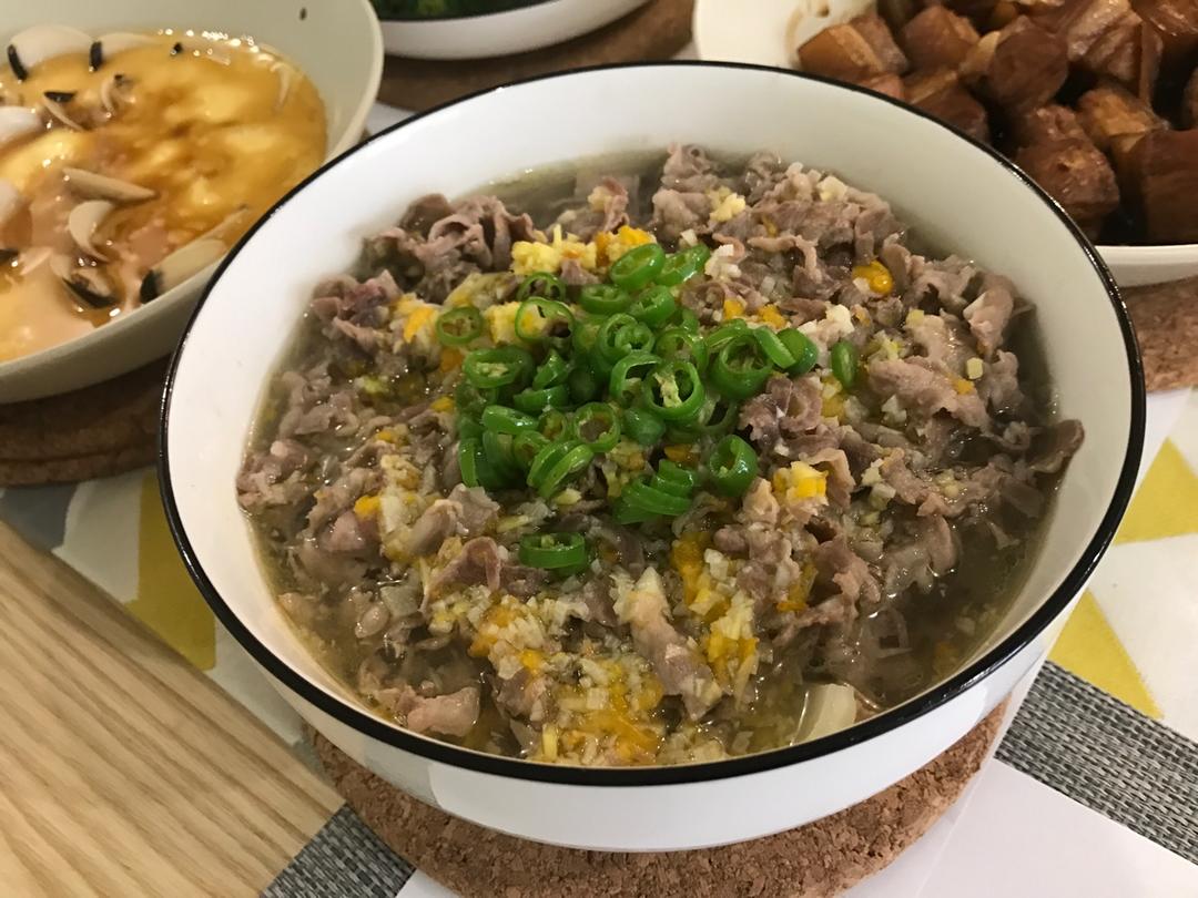 酸汤肥牛