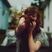 婴儿肥的奶牛牛