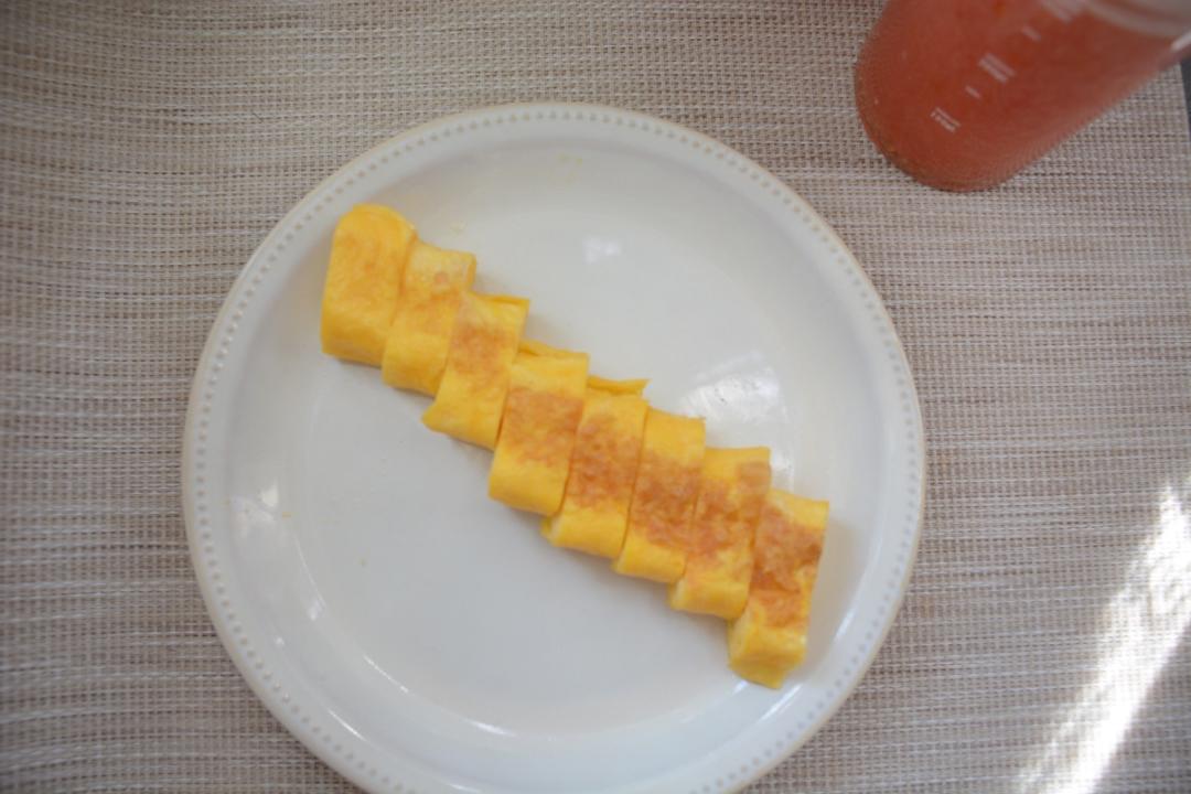 困到闭眼吃早餐系列