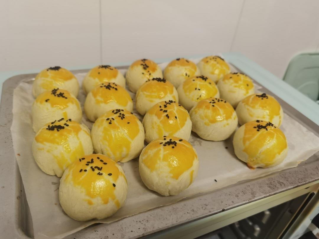 蛋黄酥酥酥（超级奶香黄油版）