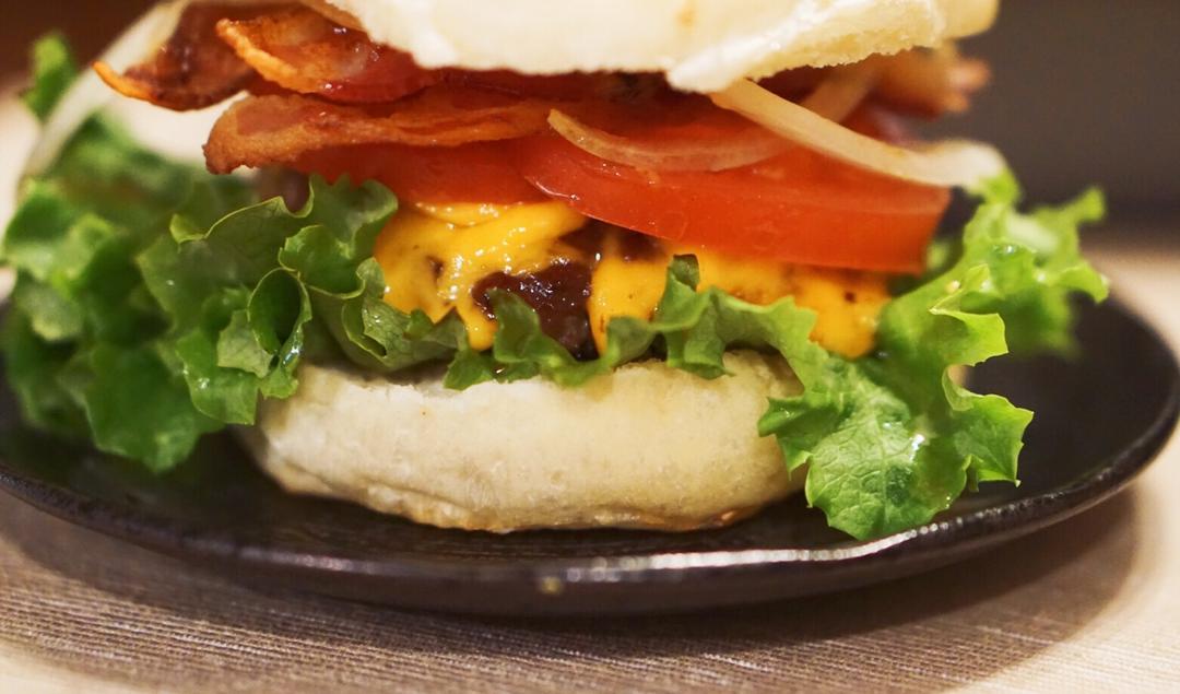 肯德基早餐汉堡轻松在家做 ---『玉米鸡肉汉堡包』