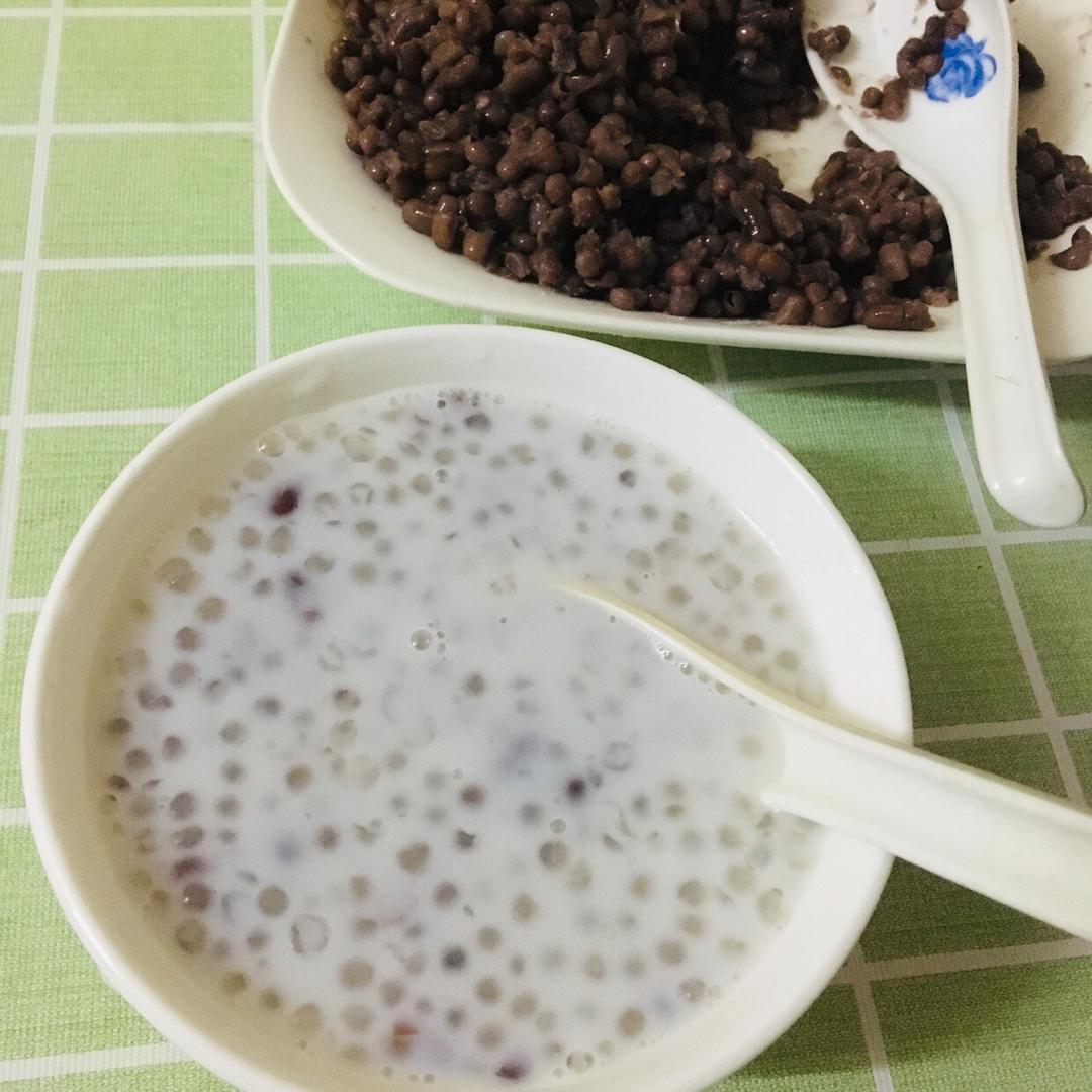 红豆椰汁西米露
