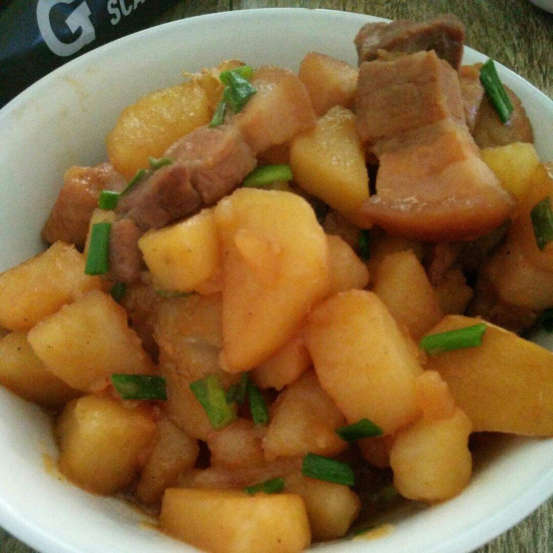 土豆烧肉