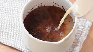 黑糖珍珠奶茶配海盐芝士奶盖（视频）的做法 步骤9
