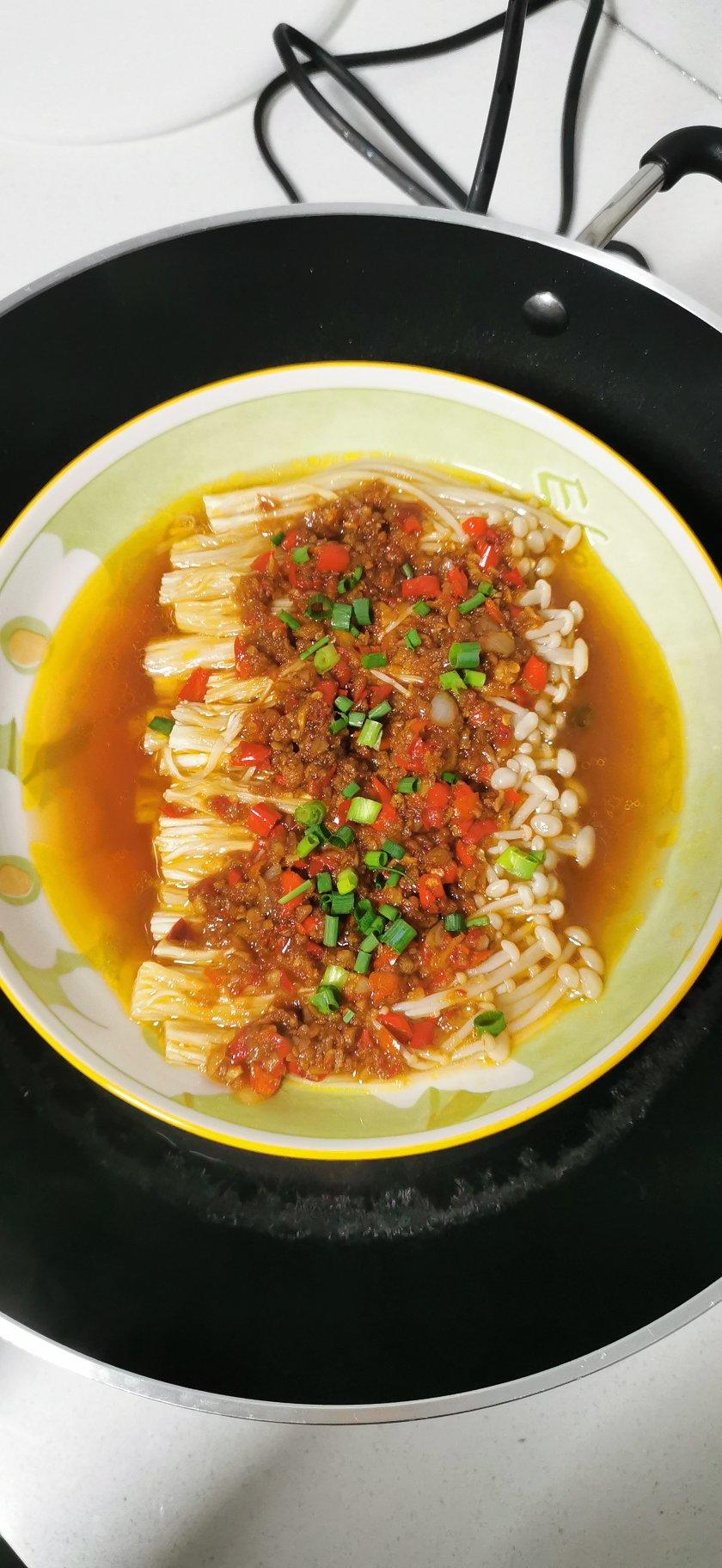 超级下饭的蒜蓉金针菇！好吃到爆