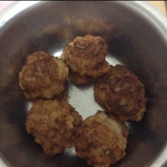 香煎莲藕肉饼