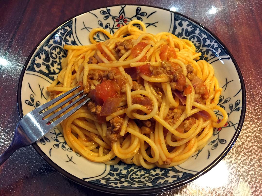 番茄肉酱意大利面
