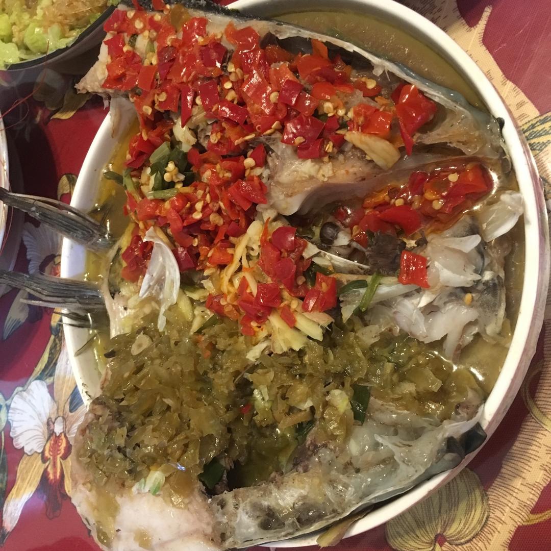 双椒蒸鱼头