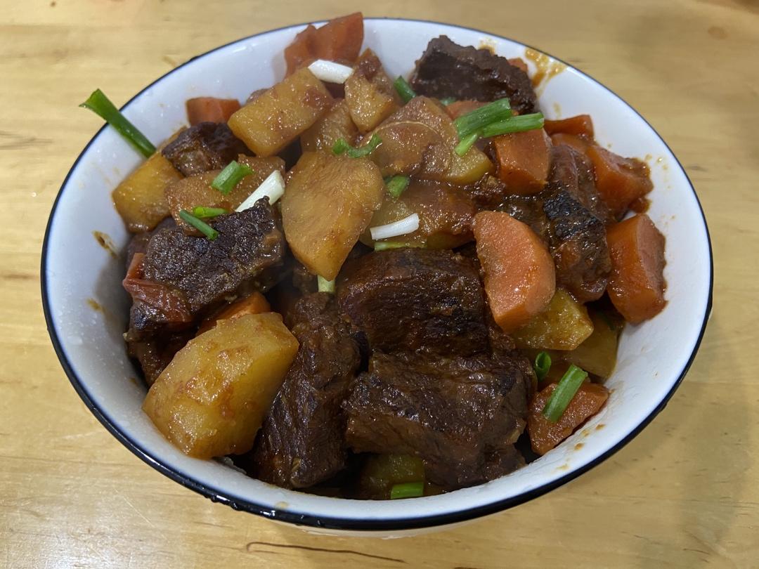 番茄土豆炖牛腩