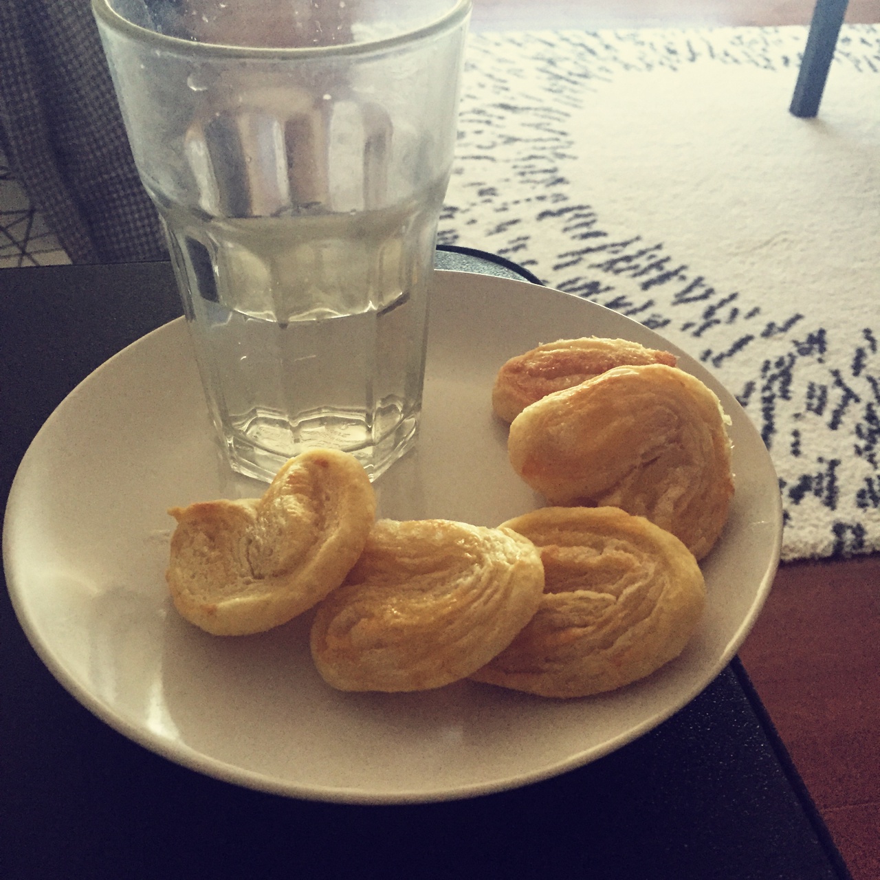 蝴蝶酥