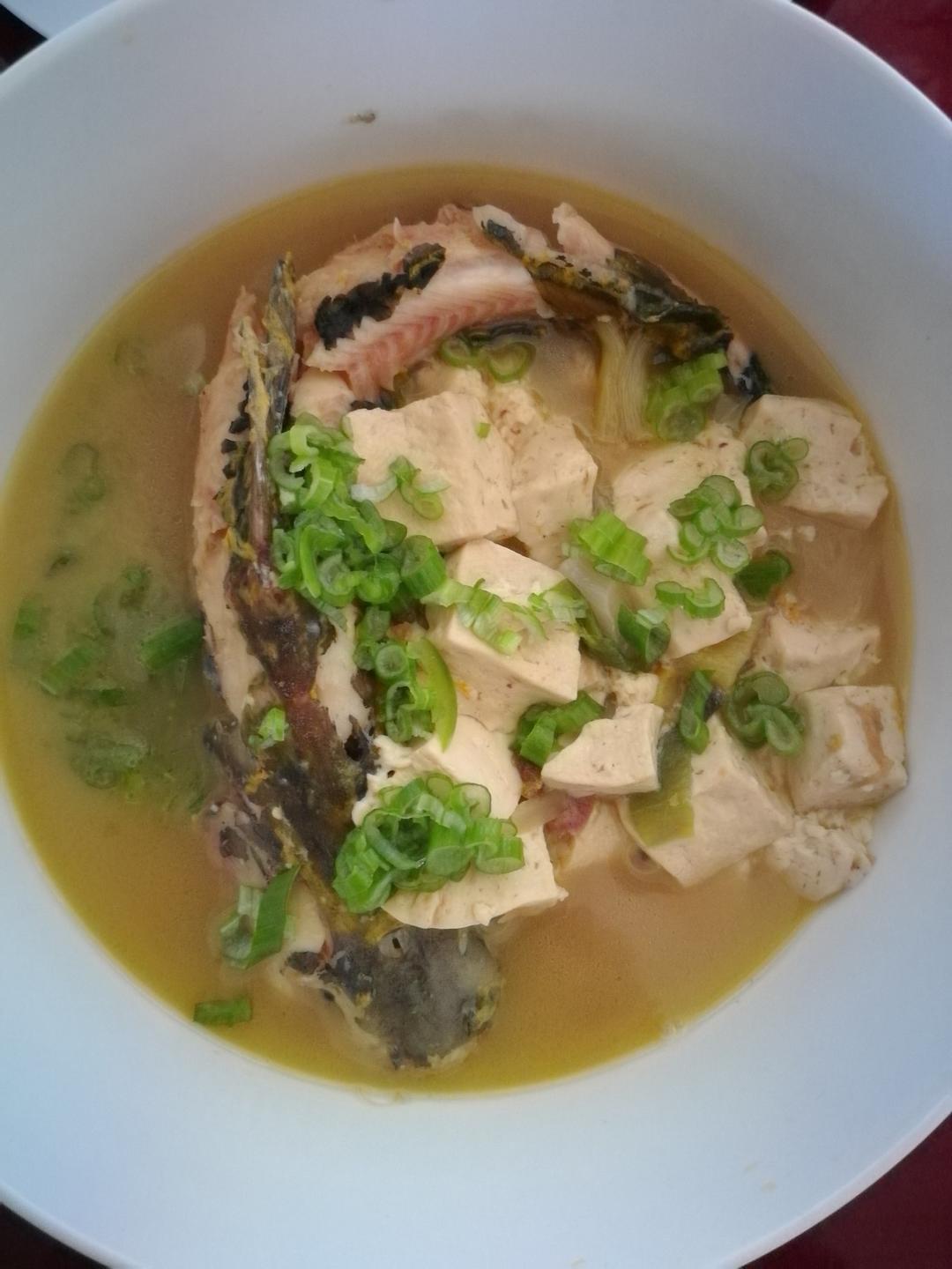 嘎鱼豆腐汤
