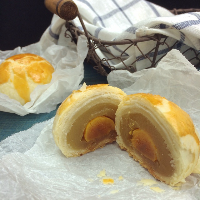 蛋黄酥（古早味）
