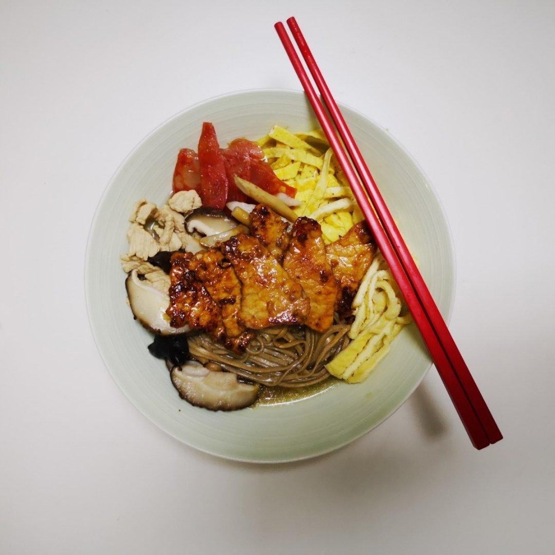 一碗热汤面