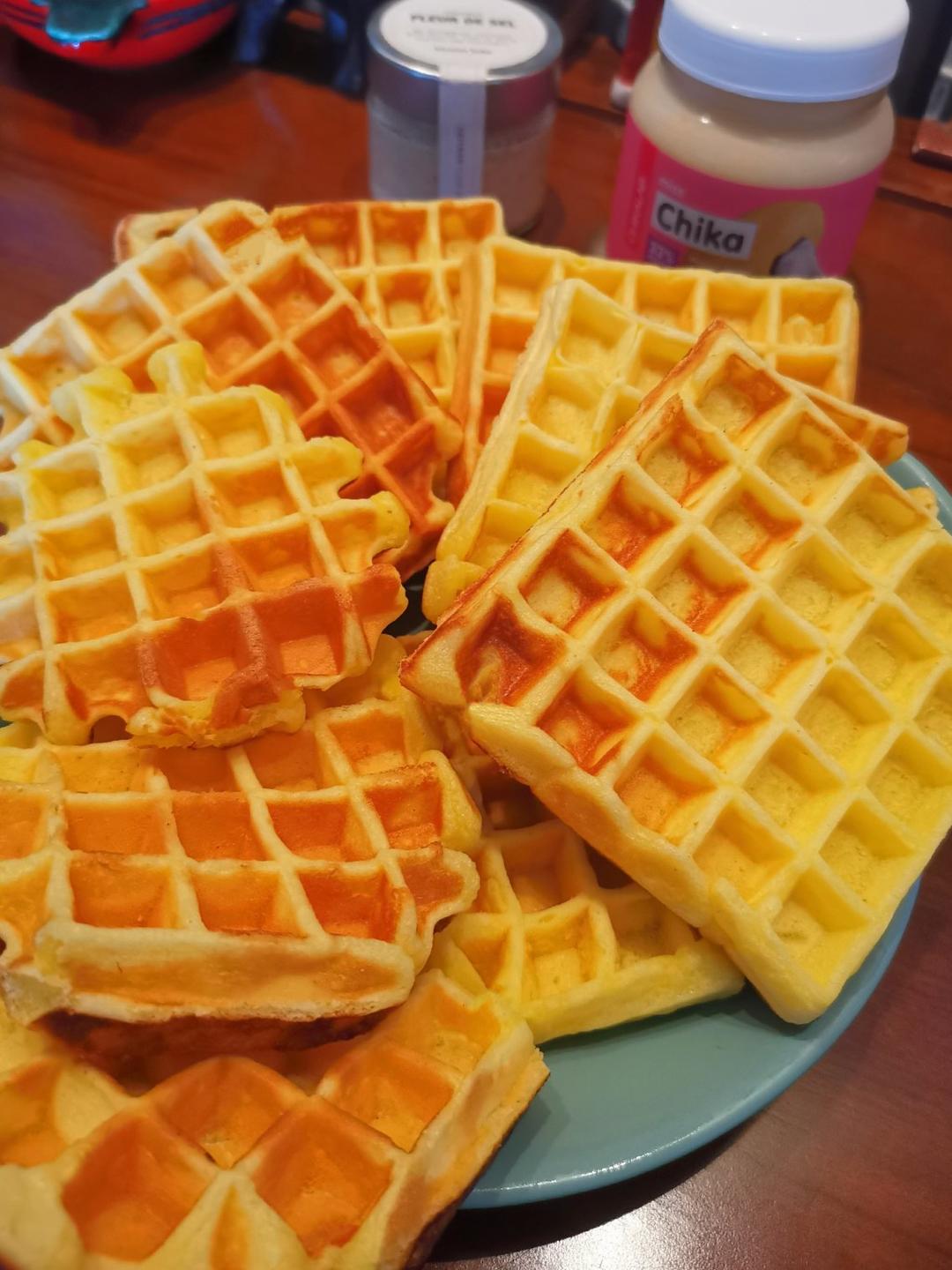 一口气吃六个！！超嗲！奶油松饼🧇