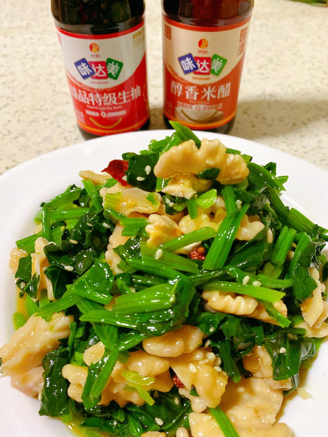 菠菜拌桃仁🥬爽口开胃有益头脑的做法