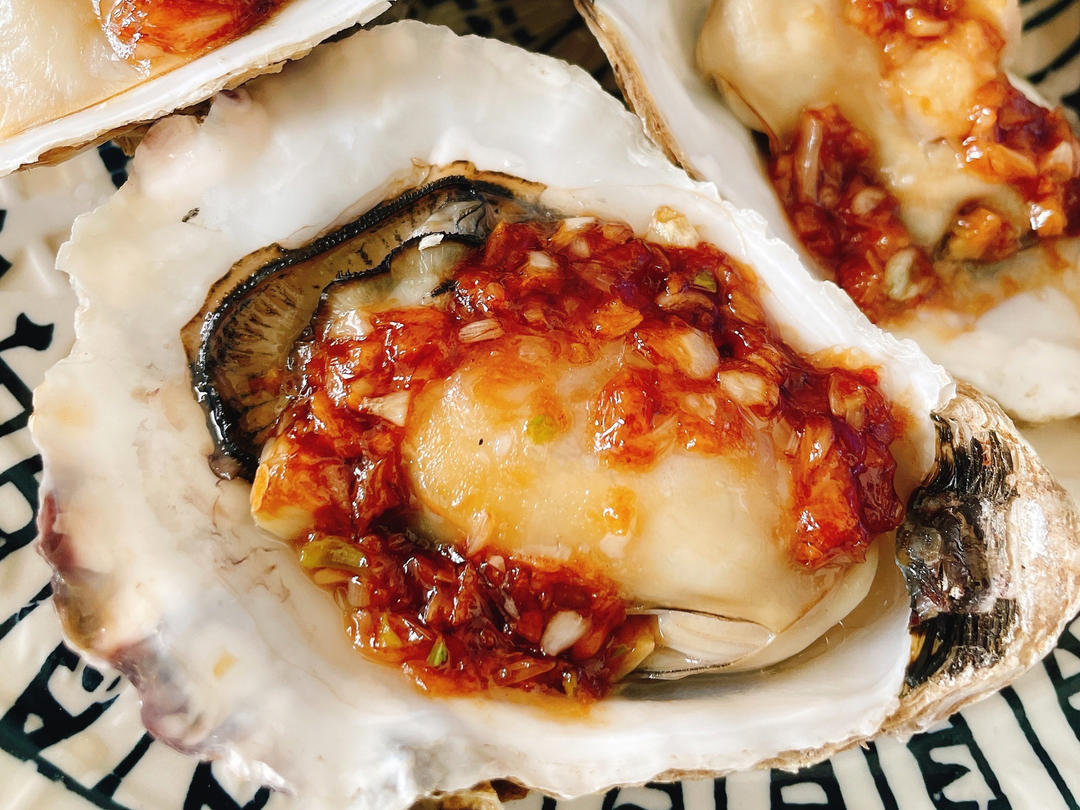 至鲜至嫩烤生蚝🦪(附：省力开蚝方法）