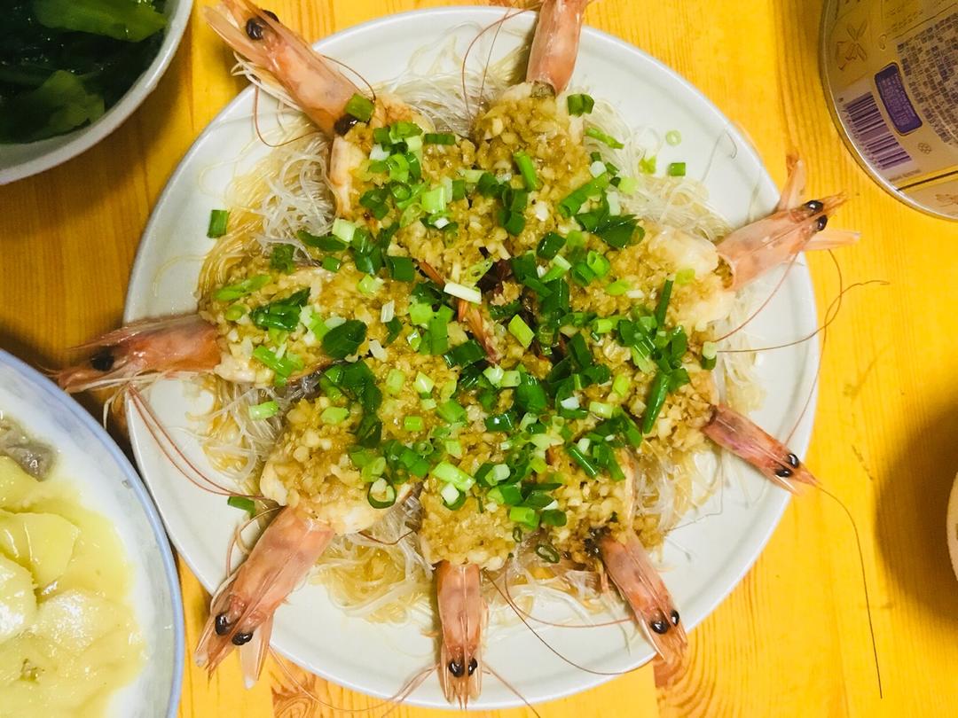 蒜蓉粉丝蒸虾