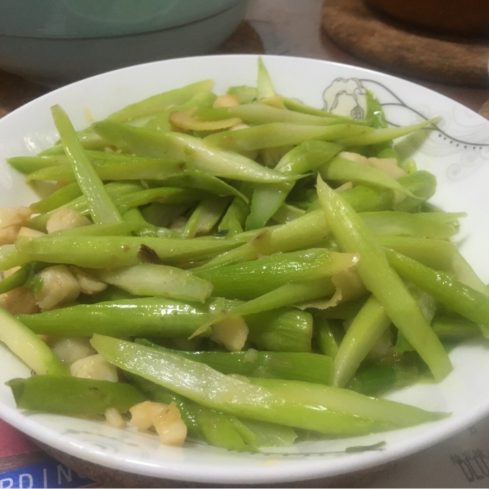 芦笋鲜贝