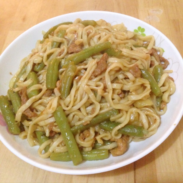 豆角焖面