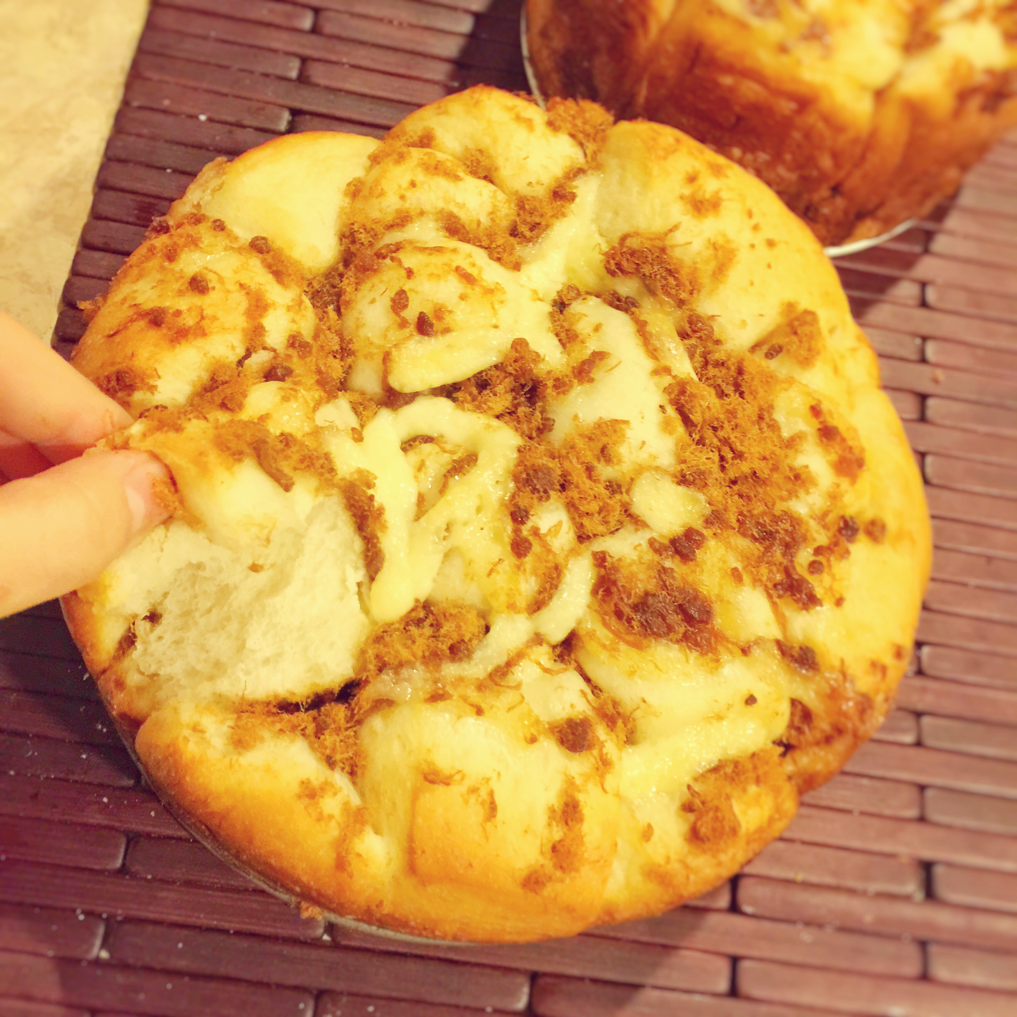 肉松手撕面包—超软会爆浆的面包哟