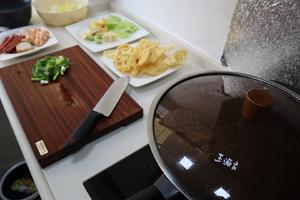 超级简单的麻辣香锅的做法 步骤2