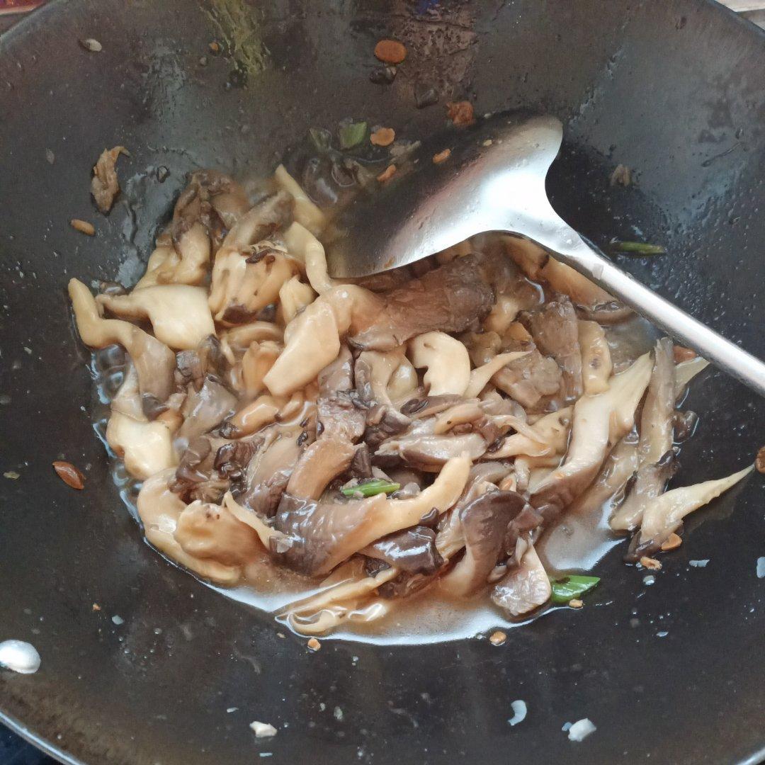 素炒蘑菇