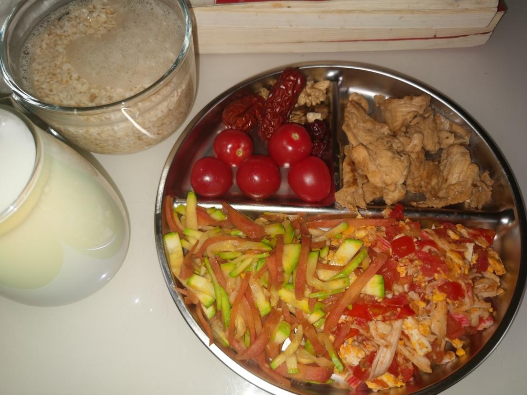 30天成功减重8斤，自己搭配的减脂餐（一）