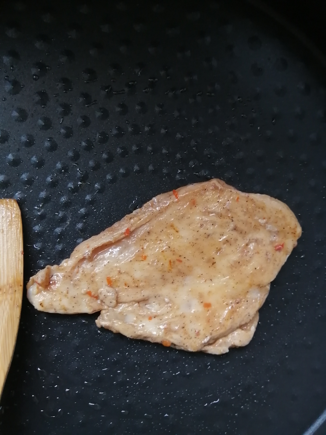 嫩煎鸡胸肉(电饼铛)