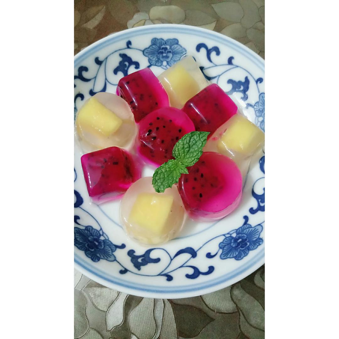 哲哲妈2016做的海石花果冻