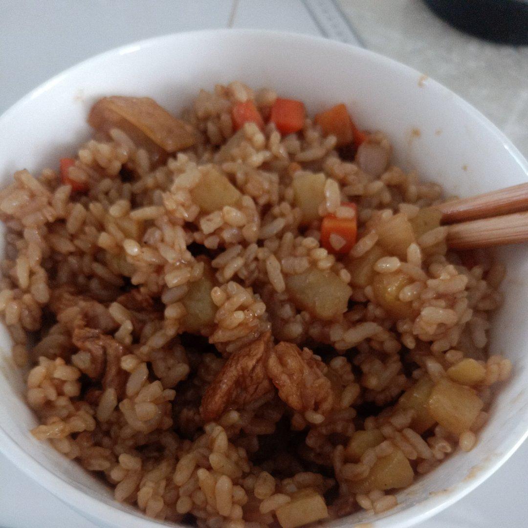 好吃到舔碗底的土豆肥牛拌饭