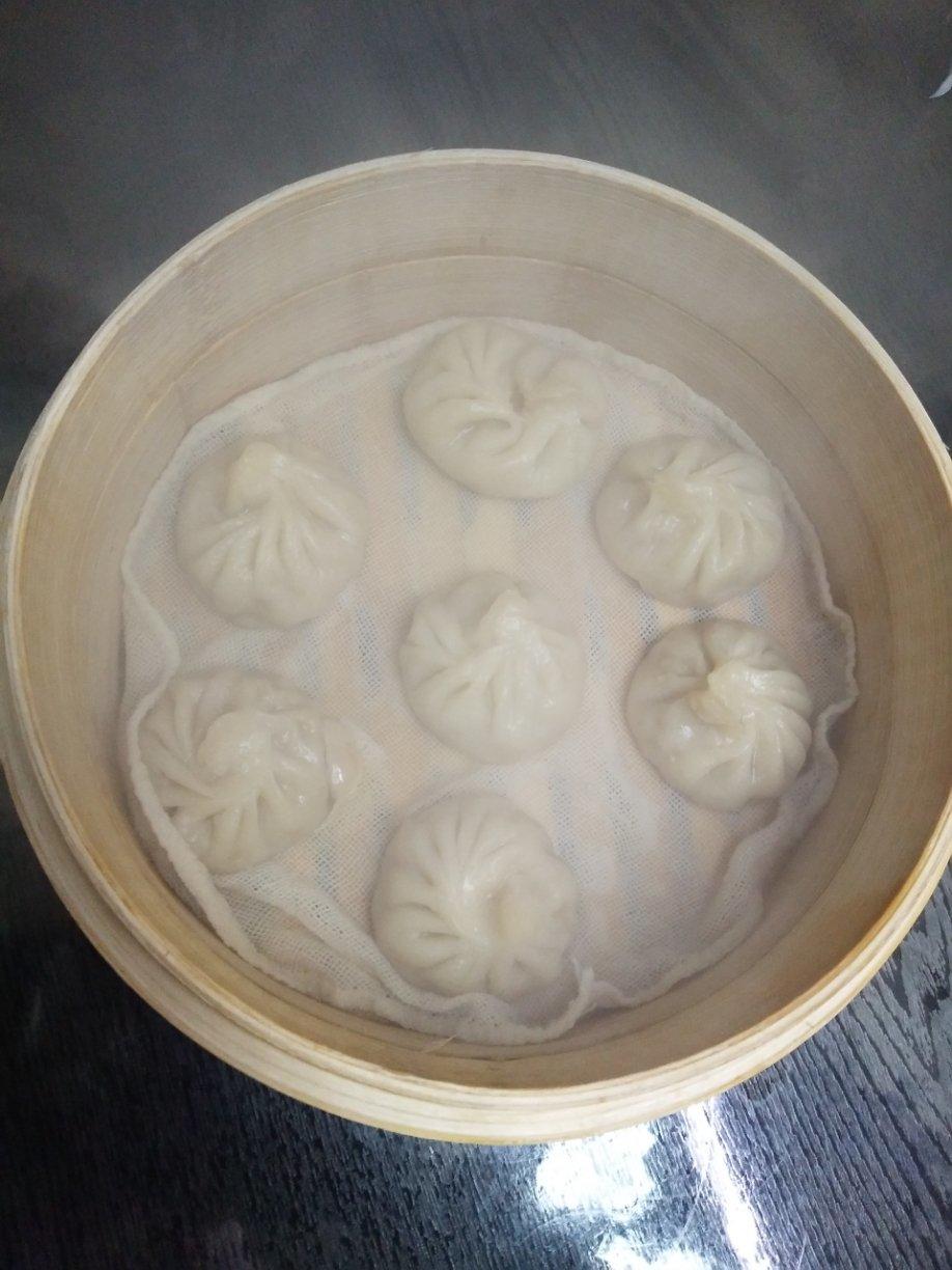 灌汤小笼包