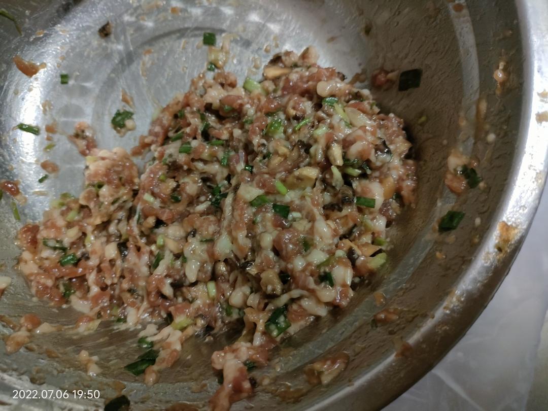 白菜肉馅/香菇肉馅饺子