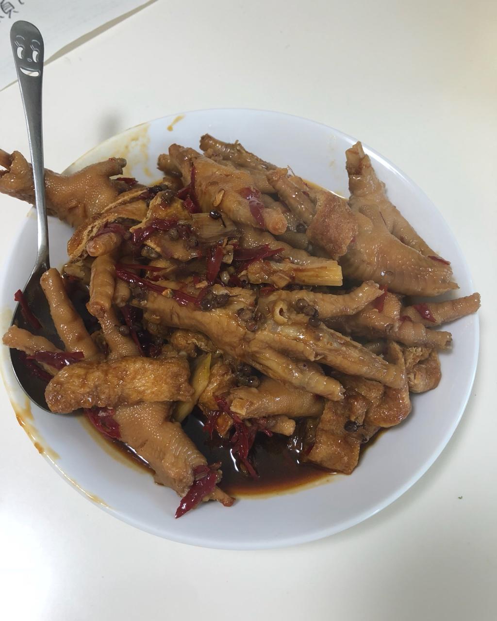 秘制红烧鸡爪
