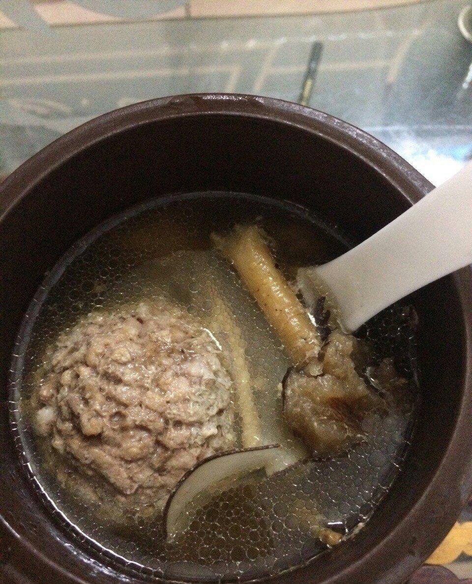 【小森妈妈菜谱】秋季靓汤-润肺止咳南北杏海底椰煲鹧鸪