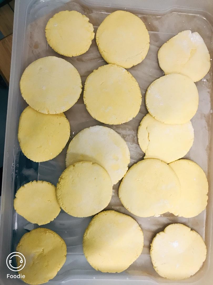 超简单的家常南瓜饼