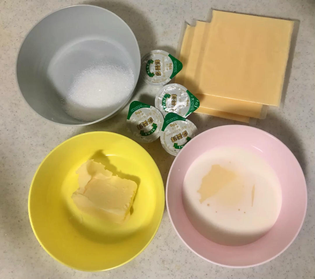 零失败快手岩烧乳酪(熔岩吐司)十分钟网红早餐，好吃哭