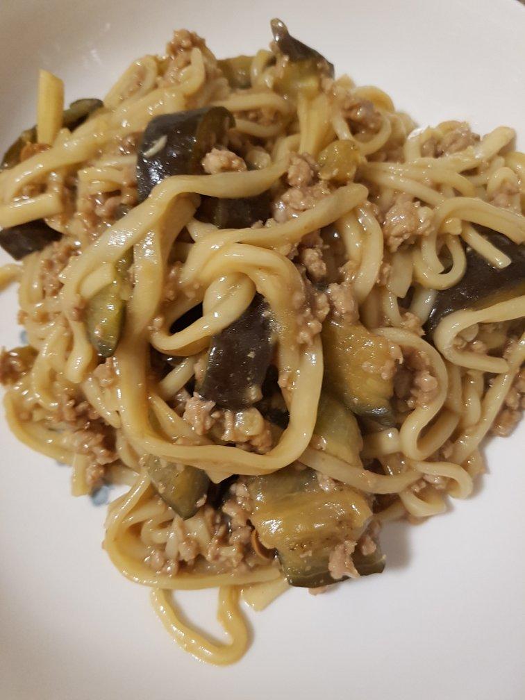 茄子焖面