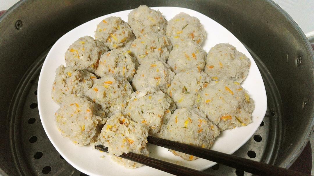 清香蒸藕丸子
