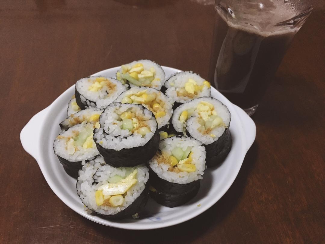 自制寿司（含寿司醋配方和超详细寿司卷法）