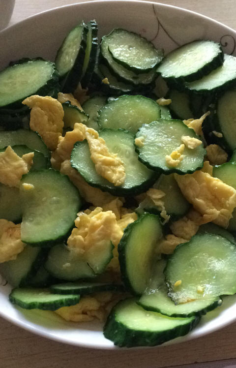 黄瓜木耳炒鸡蛋