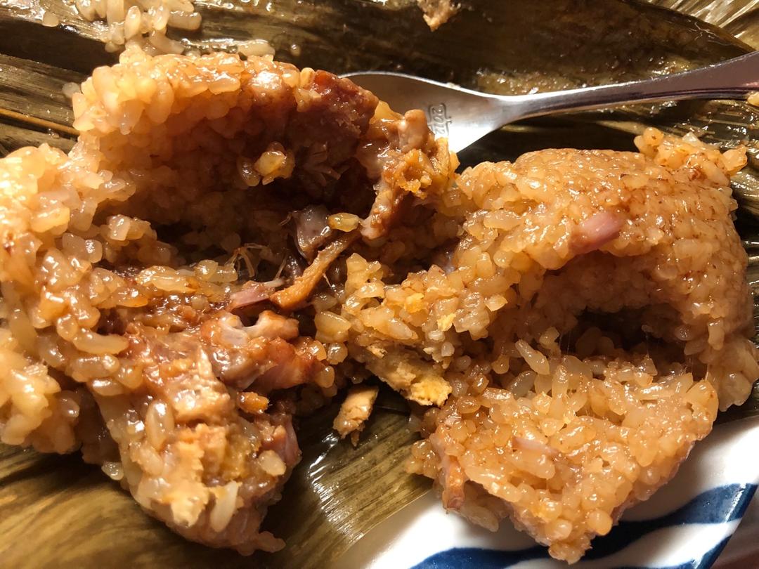 好吃到飞起的肉粽子