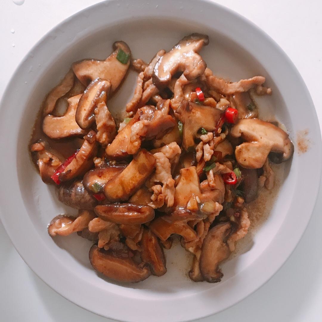 香菇炒肉