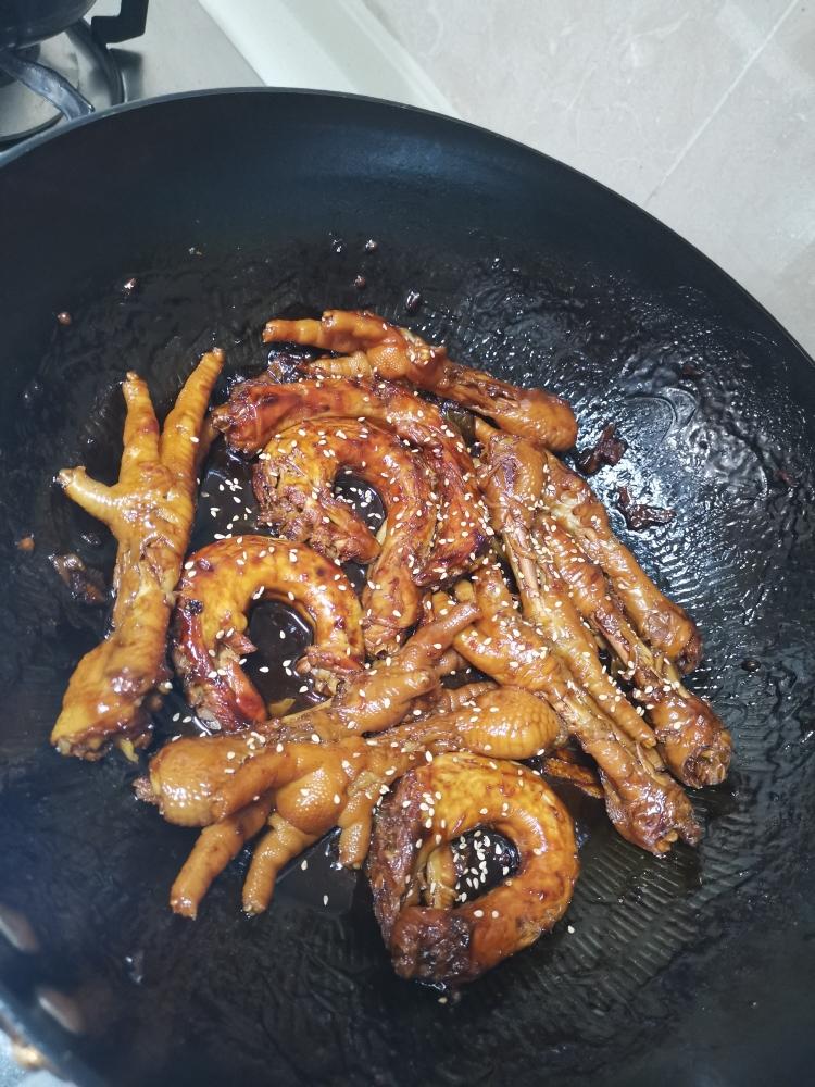 卤鸡杂