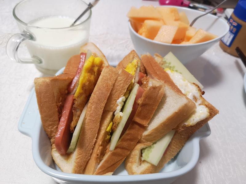 纯奶手撕吐司的做法 步骤1