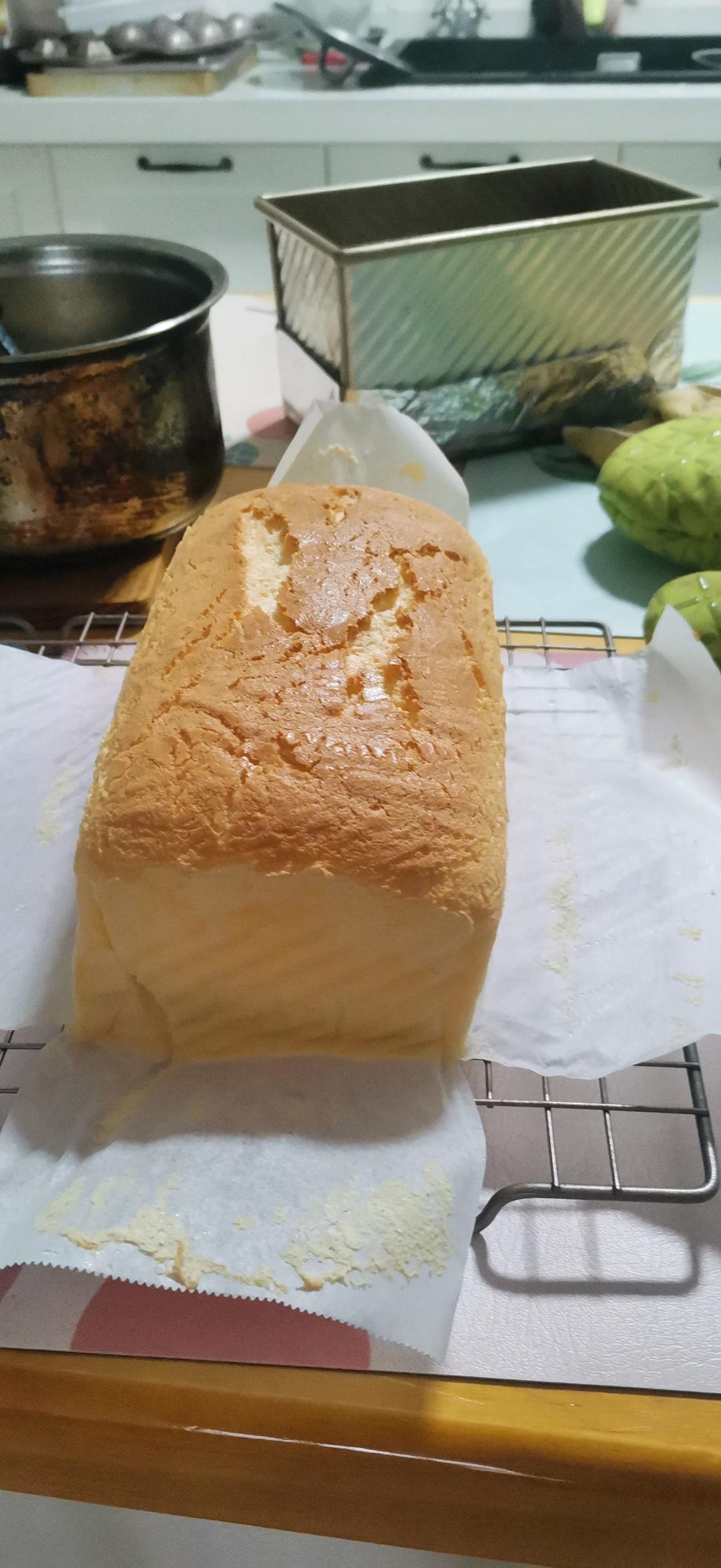 堪比柯基屁股
爆浆芝士🧀古早蛋糕